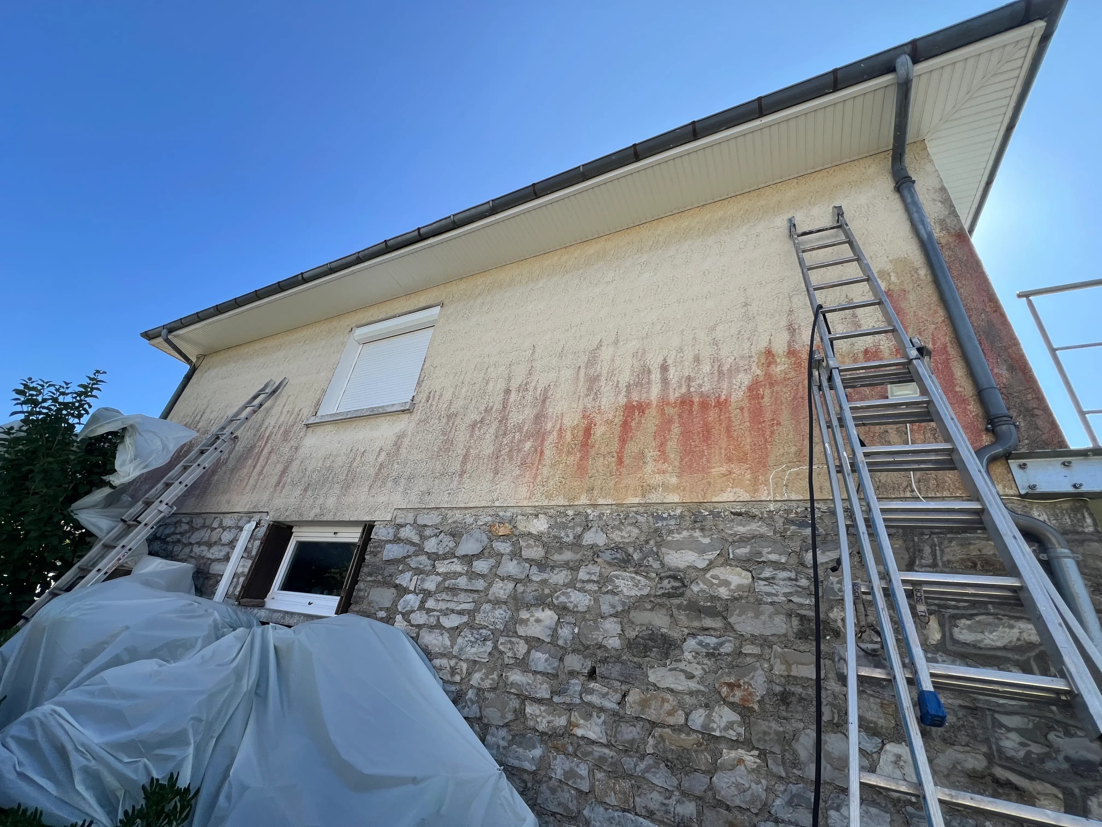 Nettoyage de façade à haute pression
